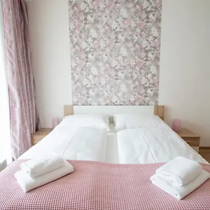 Apartment Kora, Prag