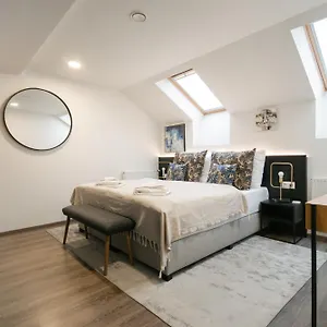 Apartment Coru House, Prag