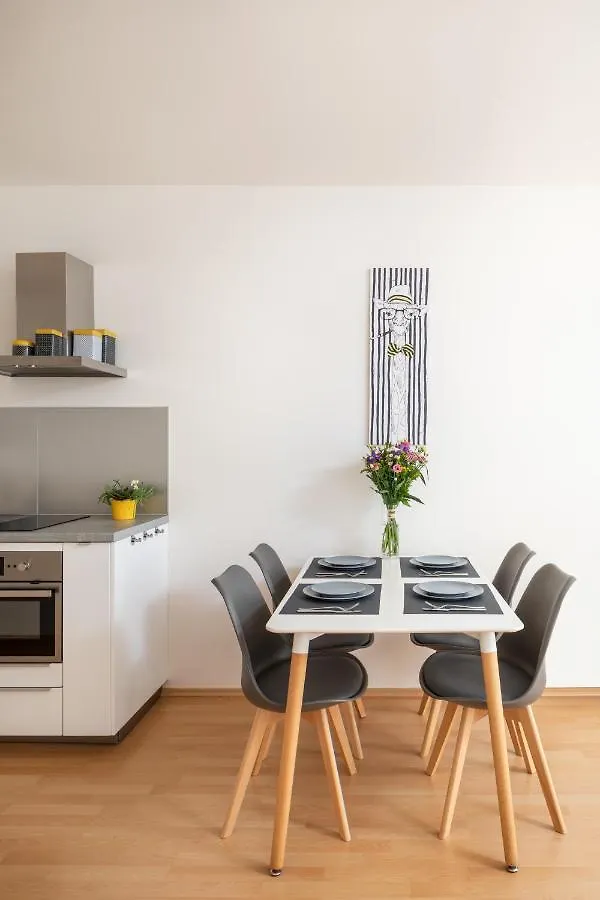 Sunny Apartment In Modrany By Prague Days